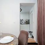 7apartments Przy Termach Cieplickich イェレニャ・グーラ