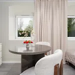 7apartments Przy Termach Cieplickich アパート イェレニャ・グーラ