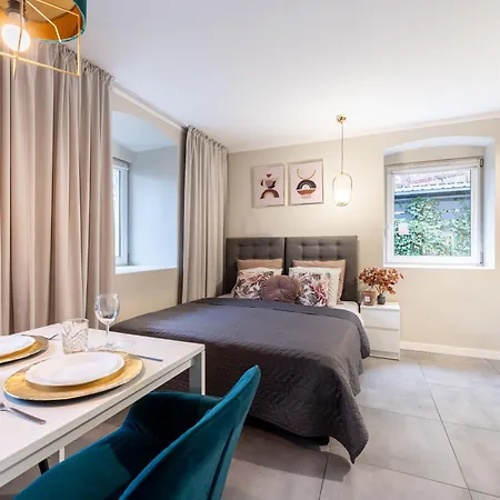 아파트 7apartments Przy Termach Cieplickich *